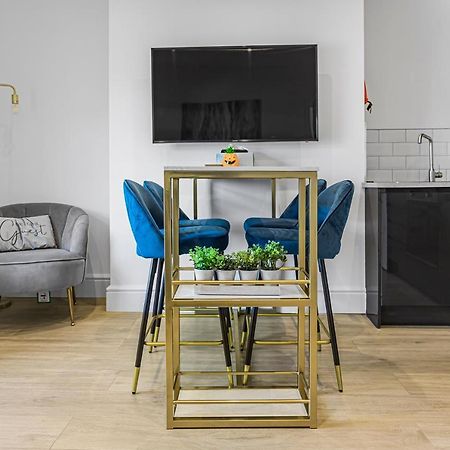 Modern 3 And 2 Bedroom Apartment In Maida Vale Londyn Zewnętrze zdjęcie