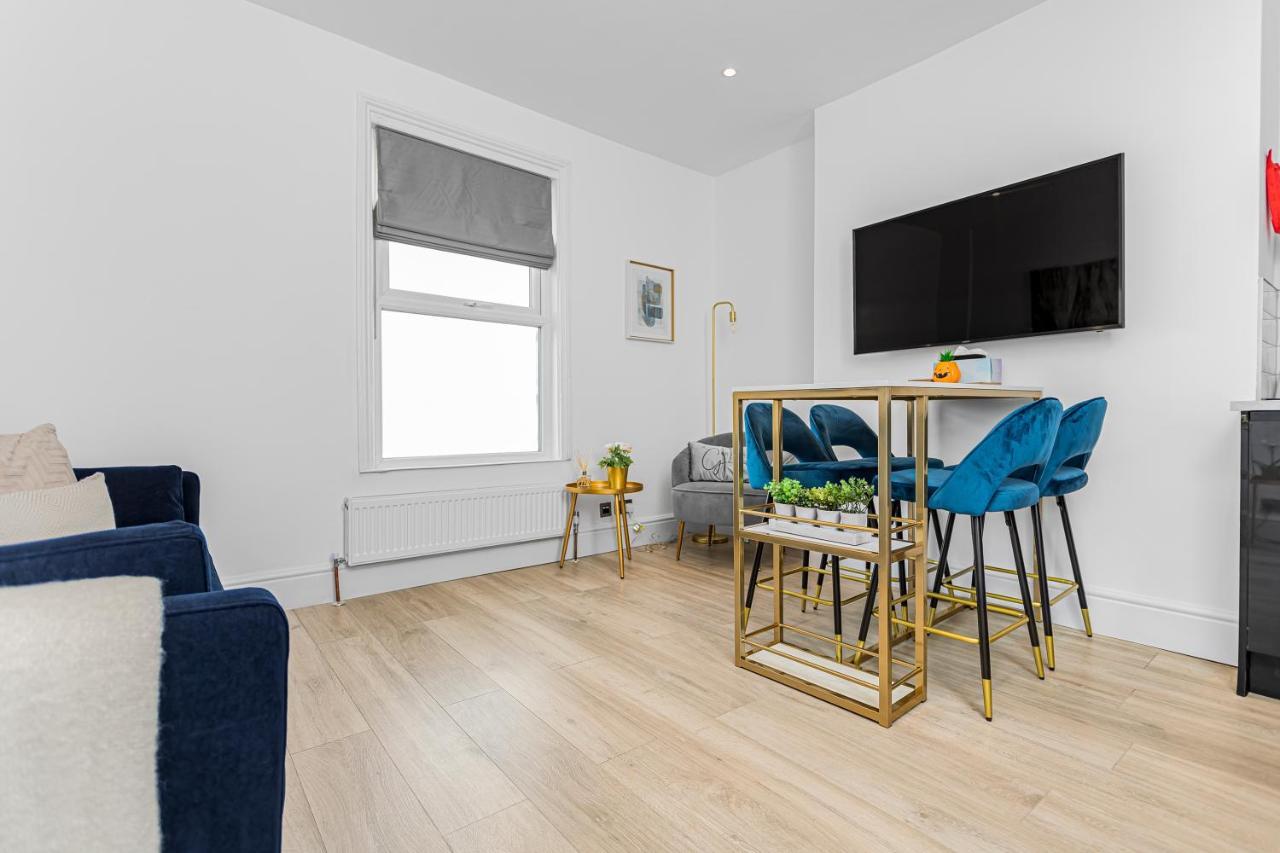 Modern 3 And 2 Bedroom Apartment In Maida Vale Londyn Zewnętrze zdjęcie