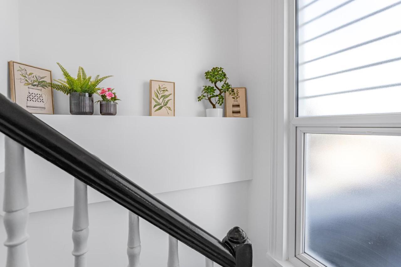 Modern 3 And 2 Bedroom Apartment In Maida Vale Londyn Zewnętrze zdjęcie