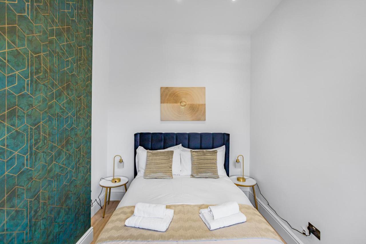 Modern 3 And 2 Bedroom Apartment In Maida Vale Londyn Zewnętrze zdjęcie